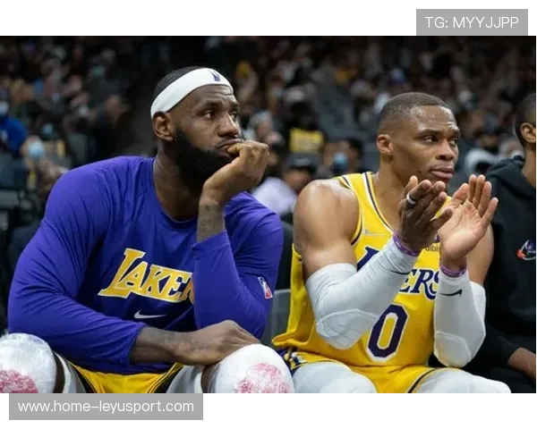 上海新策略：多点持球减轻压力，引领未来篮球新潮流